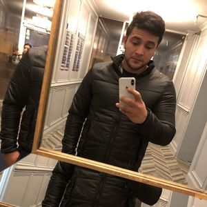 Meet your Posher, Rafael